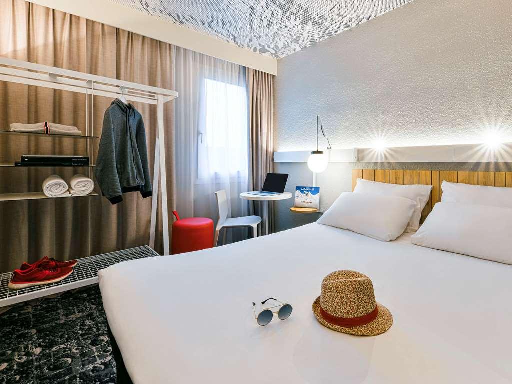 Отель Ibis Saint Rambert D'Albon Номер фото
